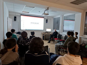 Bezpečná volba - Beseda o návykových látkách pro studenty prvních ročníků